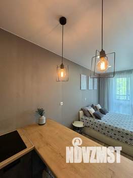 Студия квартира, посуточно, 28м2, 3/17 этаж