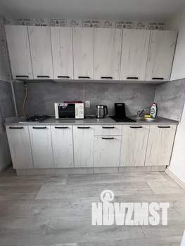 1-к квартира, посуточно, 40м2, 6/9 этаж