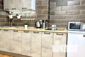 1-к квартира, посуточно, 33м2, 3/17 этаж
