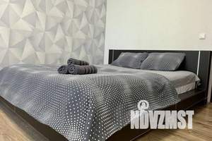 1-к квартира, посуточно, 33м2, 3/17 этаж