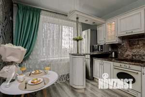 1-к квартира, посуточно, 40м2, 10/17 этаж