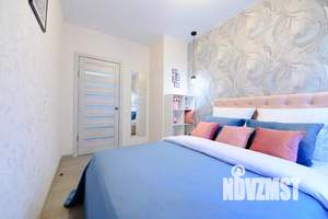 1-к квартира, посуточно, 54м2, 1/1 этаж