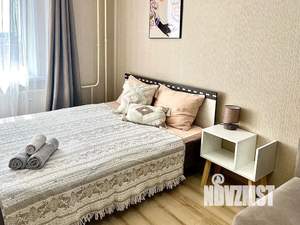 Студия квартира, посуточно, 30м2, 7/17 этаж