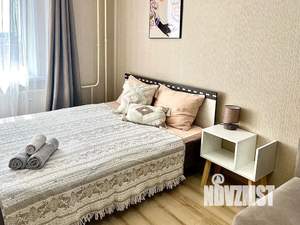 Студия квартира, посуточно, 30м2, 7/17 этаж