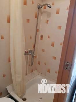 Студия квартира, посуточно, 17м2, 4/5 этаж