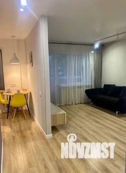 1-к квартира, посуточно, 33м2, 2/5 этаж