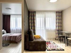 1-к квартира, посуточно, 42м2, 1/1 этаж