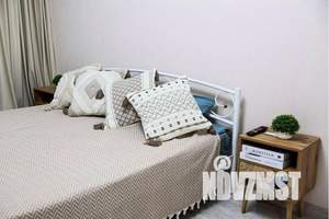 1-к квартира, посуточно, 37м2, 3/17 этаж