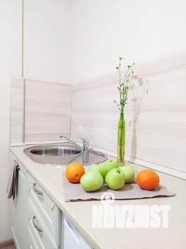 Студия квартира, посуточно, 30м2, 2/17 этаж