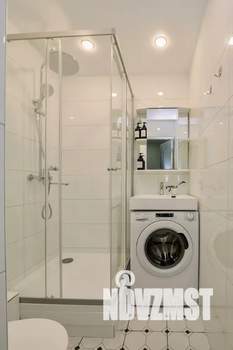 Студия квартира, посуточно, 35м2, 1/17 этаж