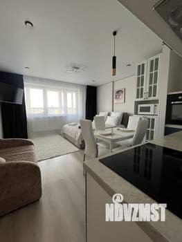 Студия квартира, посуточно, 34м2, 7/18 этаж