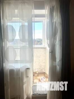 Студия квартира, посуточно, 30м2, 12/18 этаж