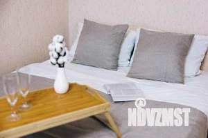 1-к квартира, посуточно, 40м2, 17/17 этаж