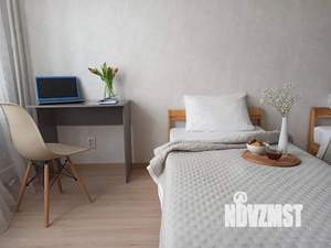 1-к квартира, посуточно, 40м2, 17/17 этаж