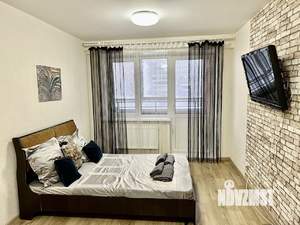 1-к квартира, посуточно, 28м2, 7/18 этаж