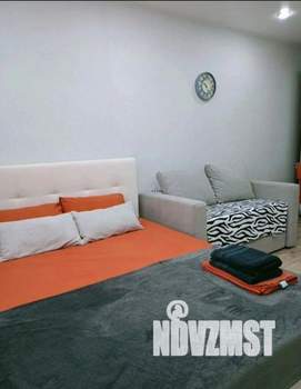 1-к квартира, посуточно, 36м2, 1/1 этаж