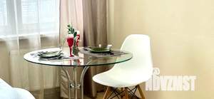 1-к квартира, посуточно, 38м2, 13/17 этаж