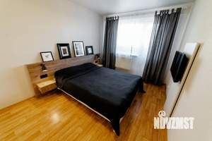 1-к квартира, посуточно, 40м2, 1/1 этаж