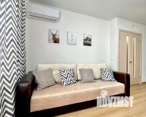 1-к квартира, посуточно, 33м2, 8/16 этаж