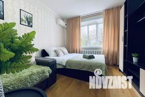 1-к квартира, посуточно, 43м2, 1/12 этаж