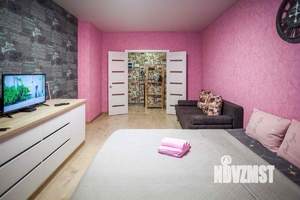 1-к квартира, посуточно, 47м2, 1/1 этаж