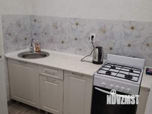 Студия квартира, посуточно, 30м2, 4/9 этаж