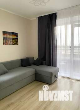 1-к квартира, посуточно, 41м2, 9/16 этаж