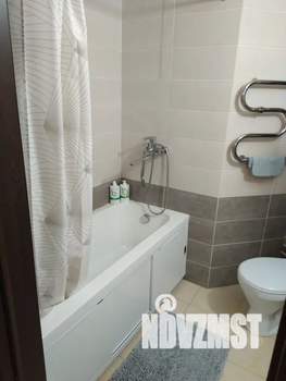 Студия квартира, посуточно, 28м2, 10/18 этаж