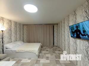 Студия квартира, посуточно, 40м2, 3/17 этаж