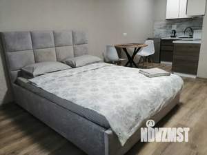 Студия квартира, посуточно, 28м2, 5/18 этаж