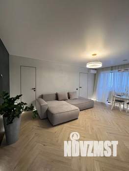 1-к квартира, посуточно, 44м2, 4/5 этаж