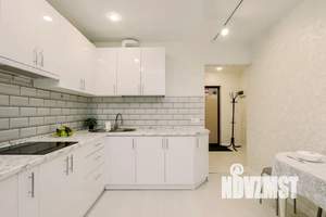 1-к квартира, посуточно, 32м2, 8/17 этаж