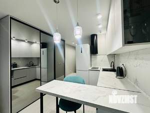 Студия квартира, посуточно, 30м2, 13/18 этаж