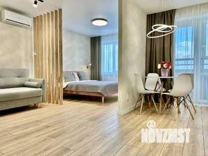 Студия квартира, посуточно, 38м2, 11/17 этаж