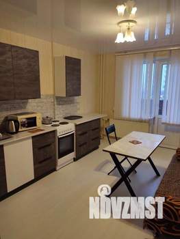 1-к квартира, посуточно, 44м2, 1/1 этаж