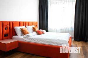 1-к квартира, посуточно, 42м2, 7/17 этаж