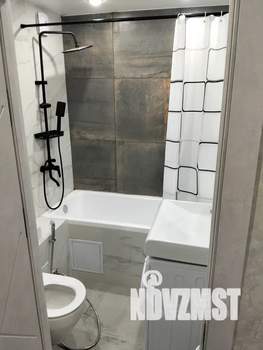 Студия квартира, посуточно, 36м2, 3/3 этаж