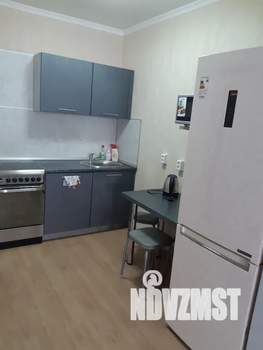 1-к квартира, посуточно, 36м2, 18/18 этаж