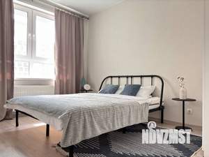 2-к квартира, посуточно, 38м2, 4/17 этаж