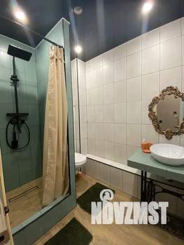 Студия квартира, посуточно, 35м2, 1/17 этаж