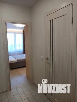 1-к квартира, посуточно, 40м2, 22/23 этаж