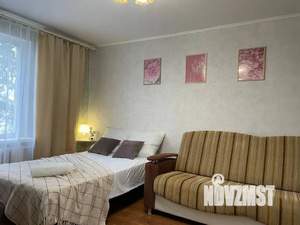 1-к квартира, посуточно, 32м2, 3/9 этаж