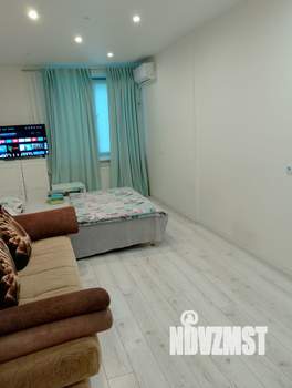 1-к квартира, посуточно, 37м2, 2/17 этаж