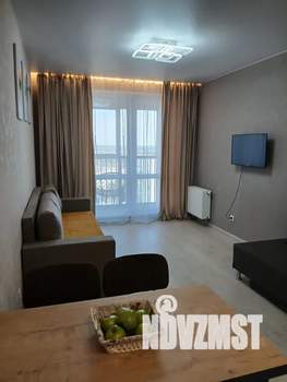 1-к квартира, посуточно, 40м2, 22/23 этаж