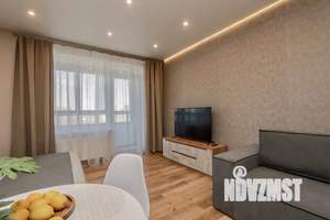 Студия квартира, посуточно, 41м2, 2/19 этаж