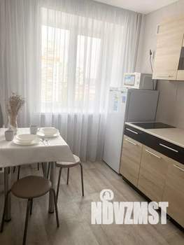 1-к квартира, посуточно, 34м2, 2/9 этаж