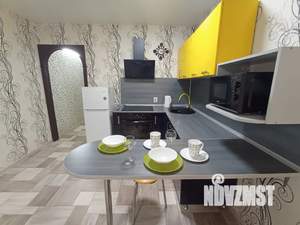 Студия квартира, посуточно, 40м2, 3/17 этаж