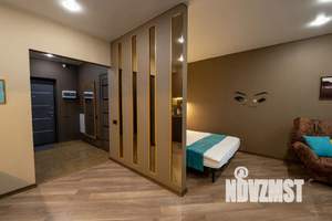 1-к квартира, посуточно, 33м2, 4/25 этаж