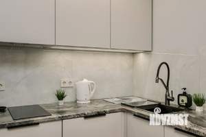 1-к квартира, посуточно, 40м2, 3/9 этаж