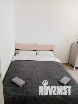1-к квартира, посуточно, 37м2, 5/17 этаж